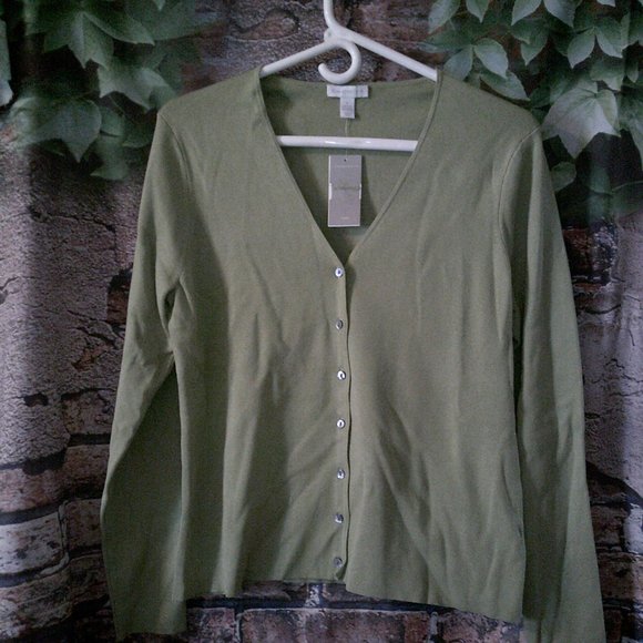 Silk Blend Green Long Sleeve Button Down Cardigan - Picture 1 of 4